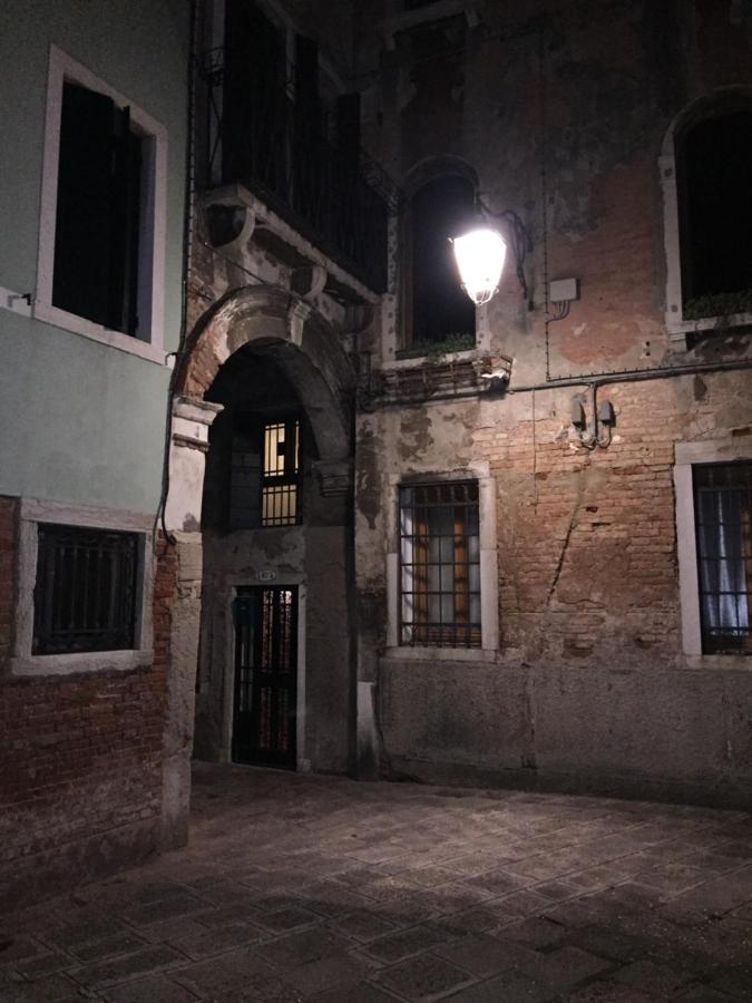 Beautiful Veneţia Exterior foto